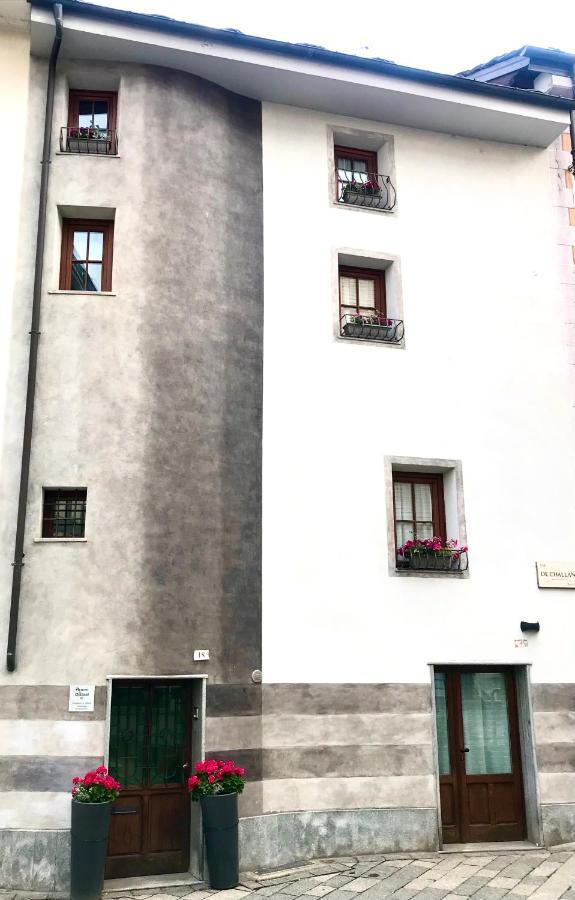 Aymon De Challant Aosta Exterior photo